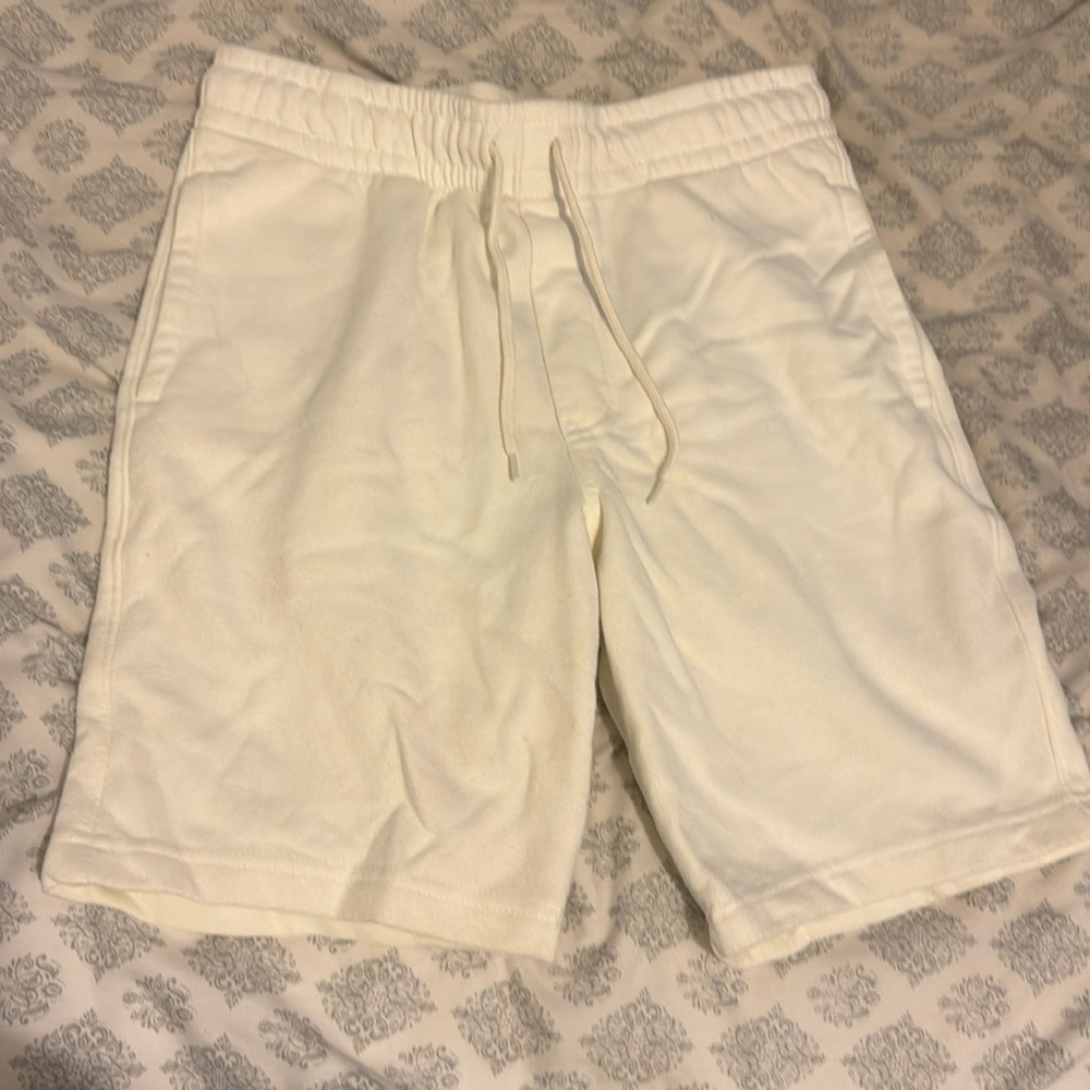 Never worn Without tags Cotton white shorts